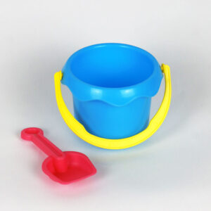 blue-bucket-and-pink-shovel-set